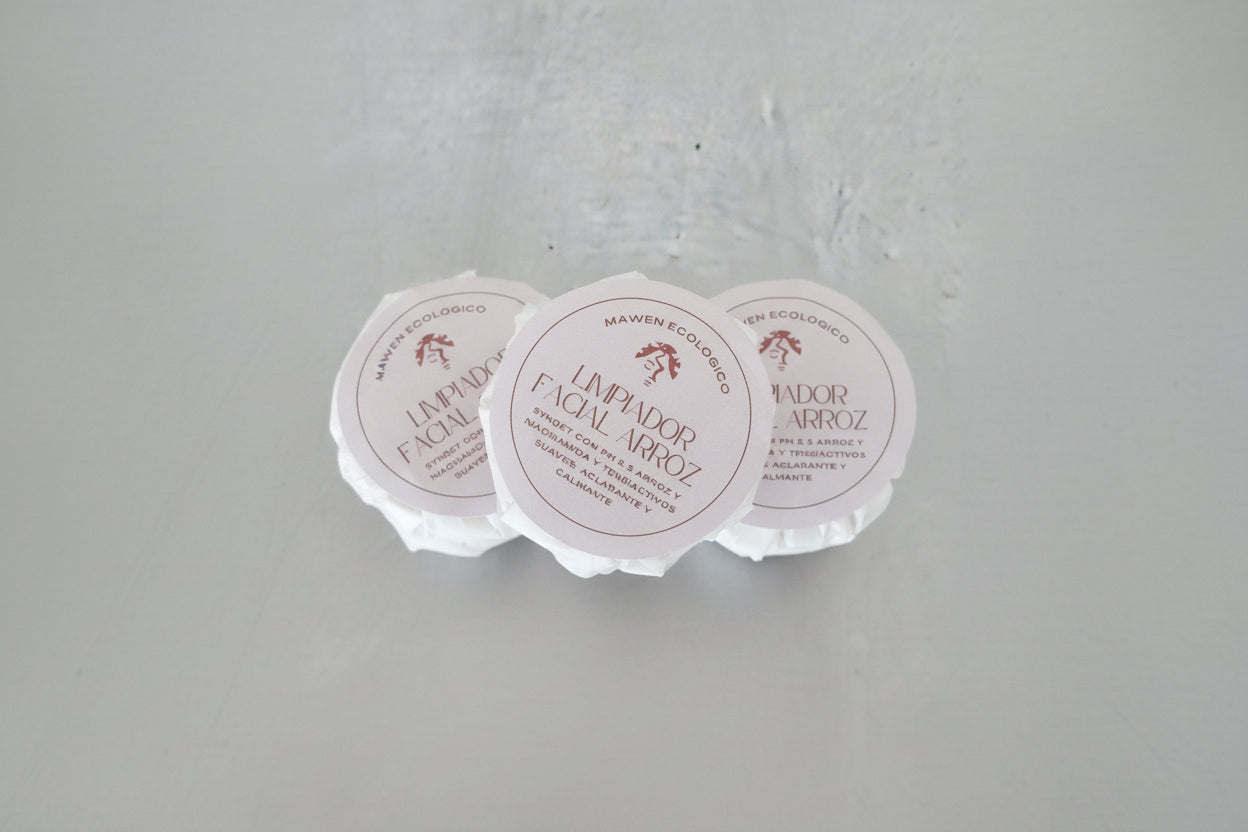 Limpiador Facial Sólido de Arroz para Piel Seca y Sensible